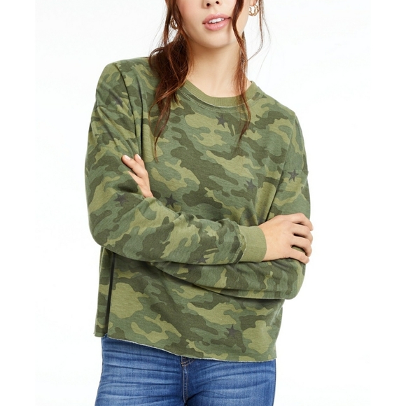 Tops - Camouflage Sweatshirt NWOT Medium